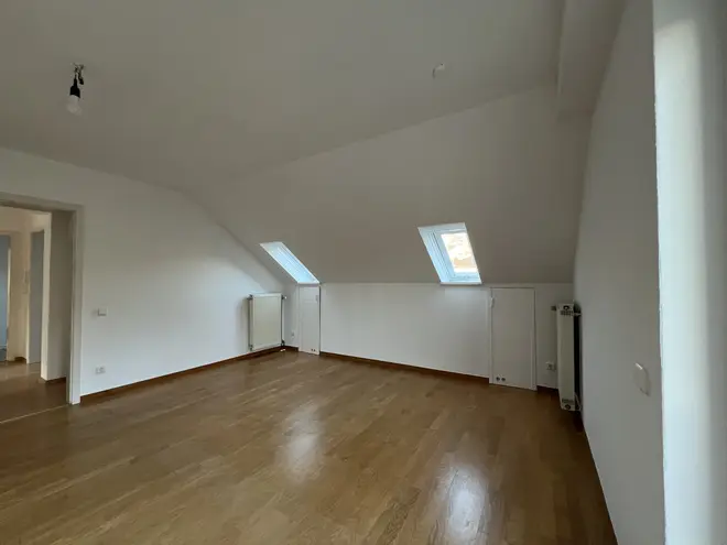 4 Zimmer Wohnung mit 100 m² in Marburg – Bild 1