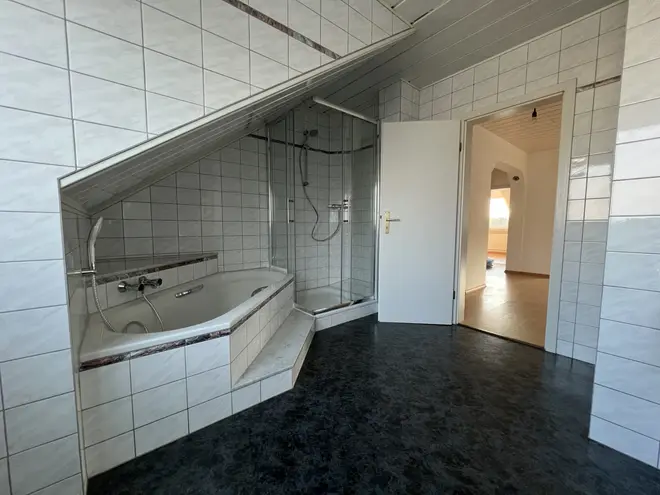 4 Zimmer Wohnung mit 100 m² in Marburg – Bild 10