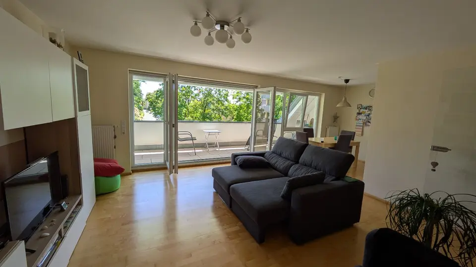 4 Zimmer Wohnung mit 109 m² in Sindelfingen – Bild 6