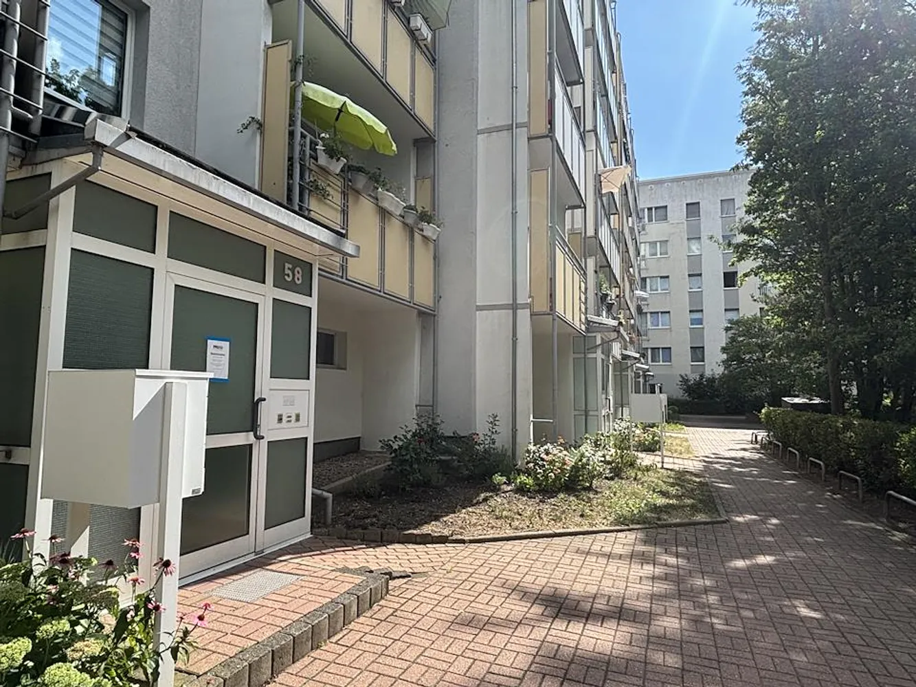 2 Zimmer Wohnung mit 45 m² in Erfurt – Bild 1