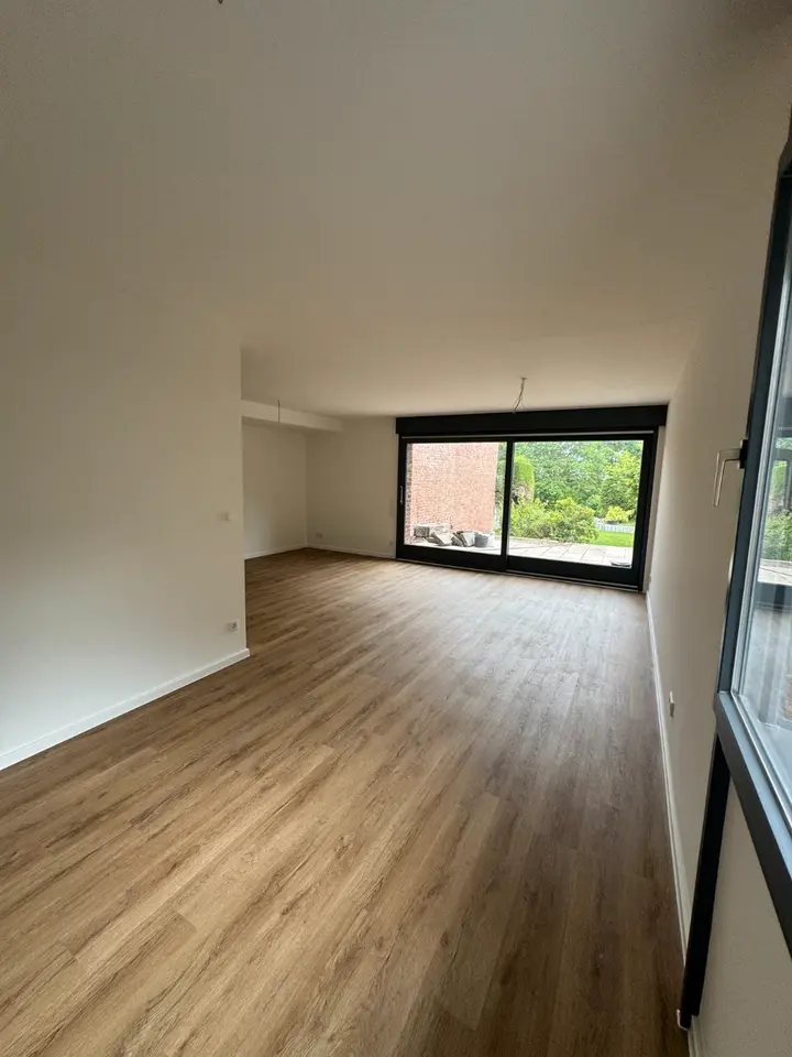 3 Zimmer Haus mit 140 m² in Brühl – Bild 1