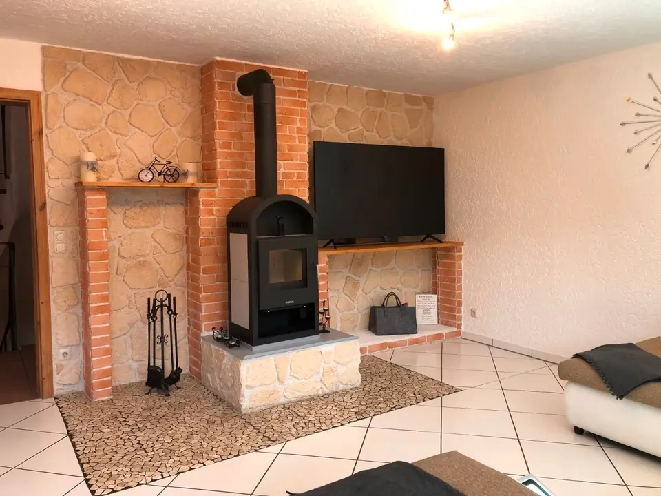 4 Zimmer Haus mit 110 m² in Rosenheim – Bild 1