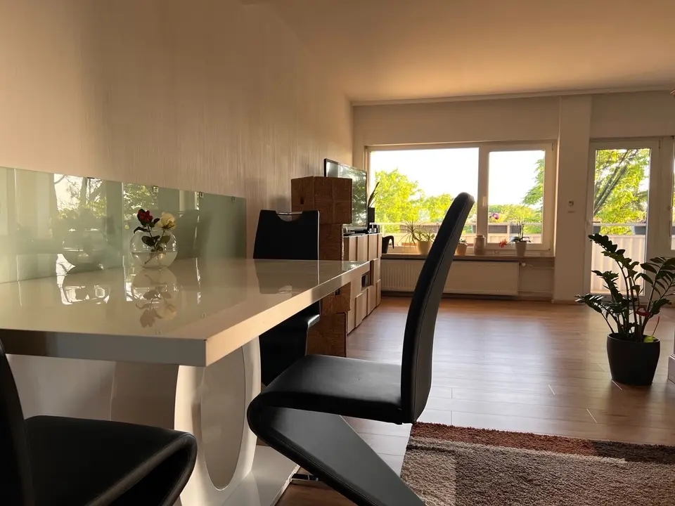 WG-Zimmer mit 80 m² in Dietzenbach – Bild 4