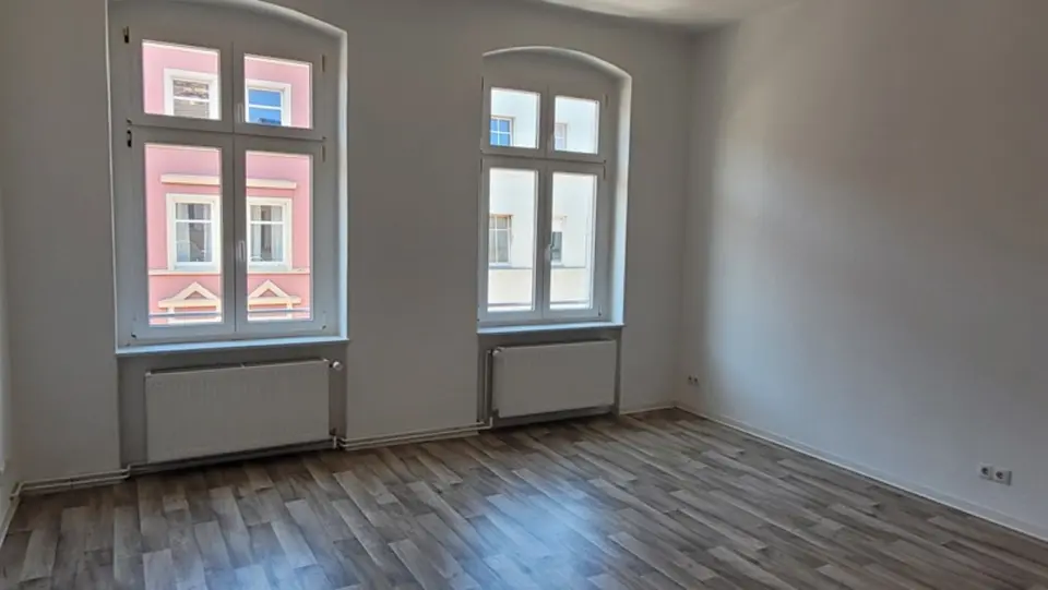 3 Zimmer Wohnung mit 108 m² in Brandenburg an der Havel – Bild 2
