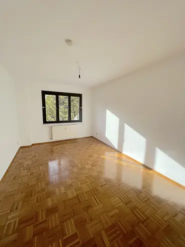 4 Zimmer Wohnung mit 103 m² in Frankfurt am Main – Bild 6