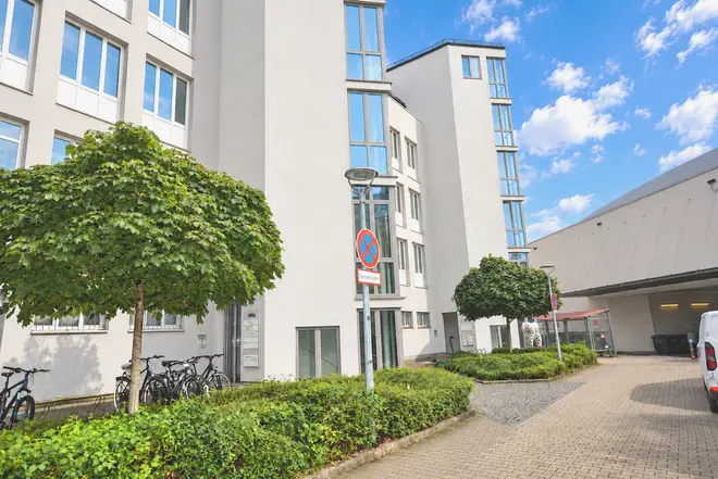 2 Zimmer Wohnung mit 100 m² in München – Bild 1