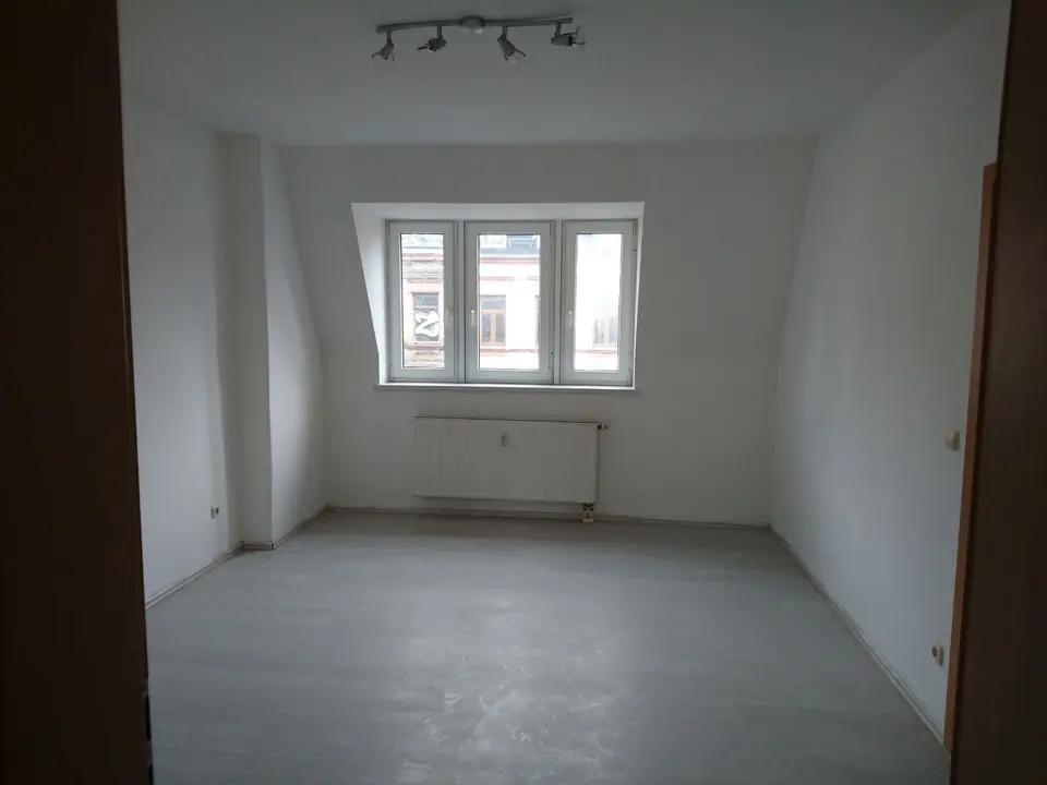 2 Zimmer Wohnung mit 54 m² in Plauen – Bild 1