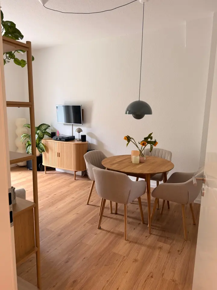 3 Zimmer Wohnung mit 53 m² in Rostock – Bild 1