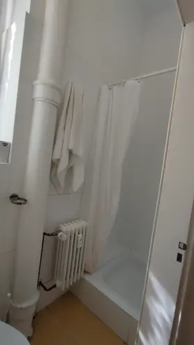 2 Zimmer Wohnung mit 33 m² in Köln – Bild 5