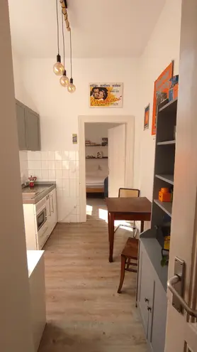 2 Zimmer Wohnung mit 33 m² in Köln – Bild 6