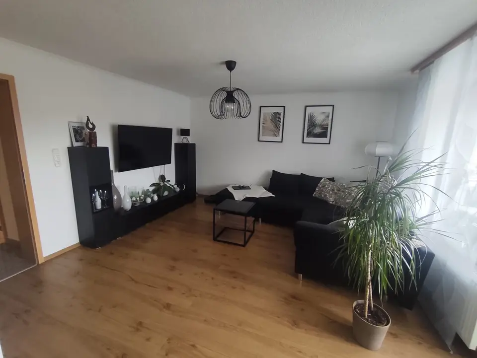 4 Zimmer Wohnung mit 115 m² in Balingen – Bild 2