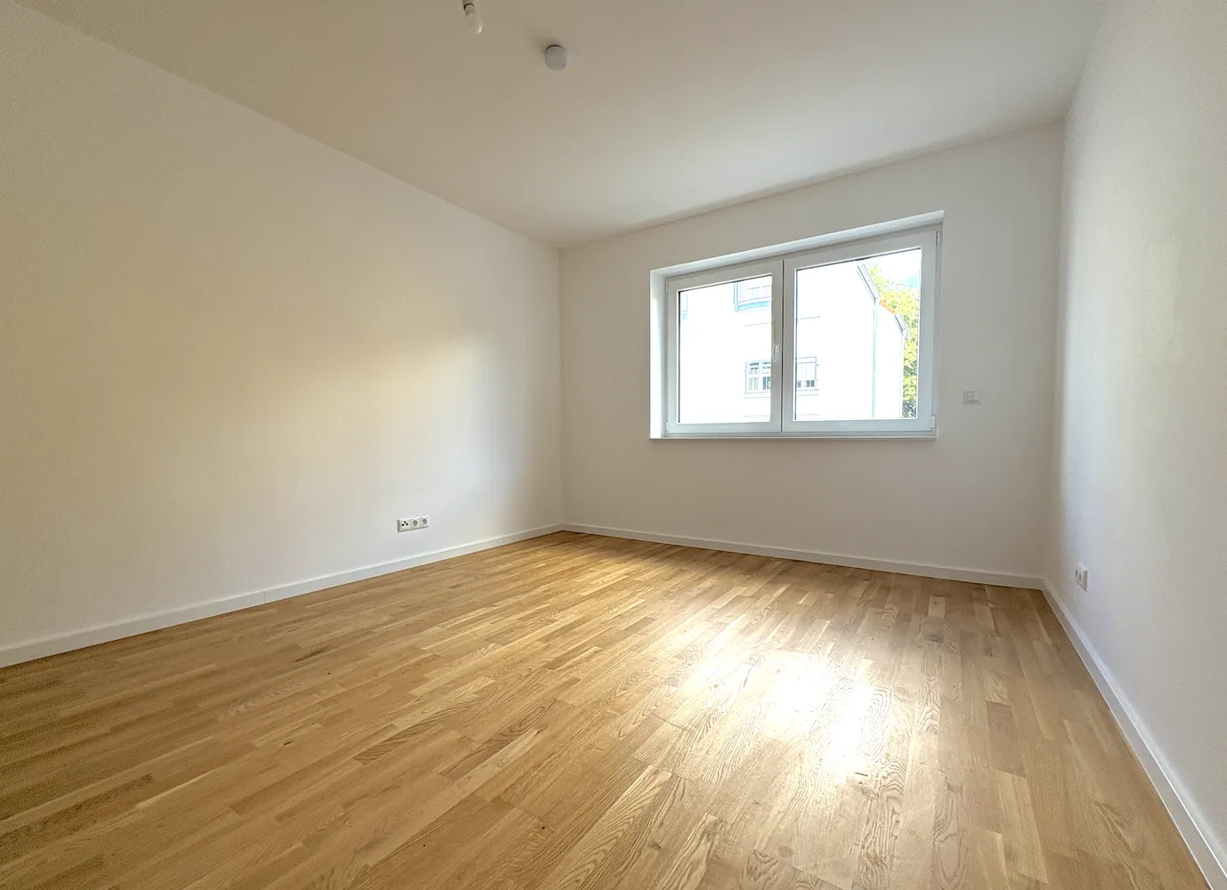 4 Zimmer Wohnung mit 117 m² in Frankfurt am Main – Bild 4