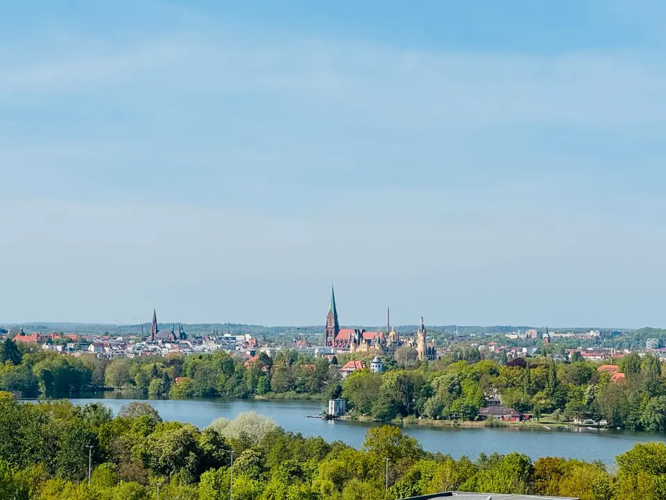 2 Zimmer Wohnung mit 67 m² in Schwerin – Bild 4