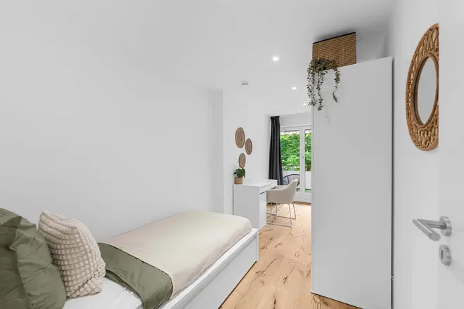 WG-Zimmer mit 11 m² in München – Bild 2