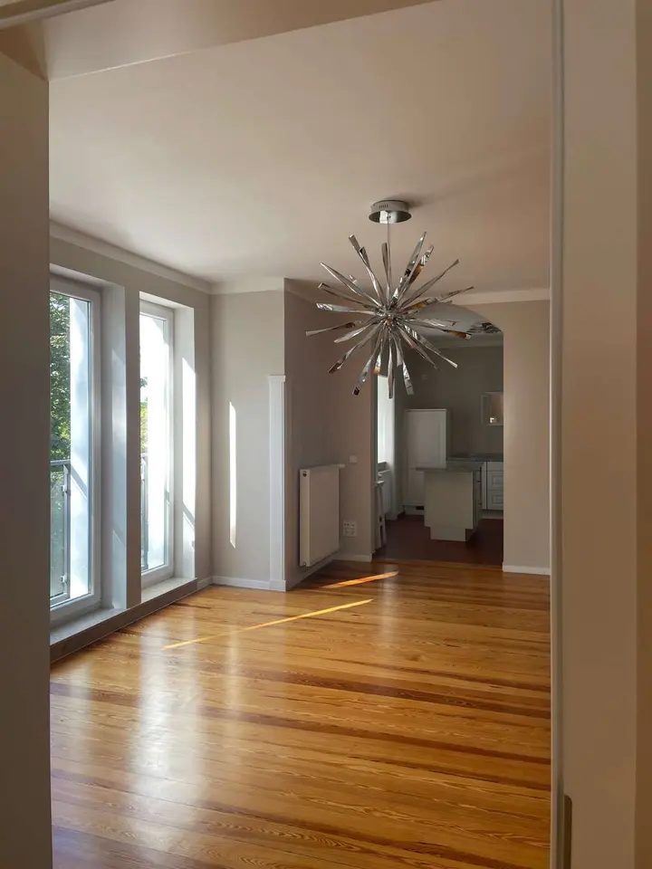 4 Zimmer Wohnung mit 180 m² in Gera – Bild 3