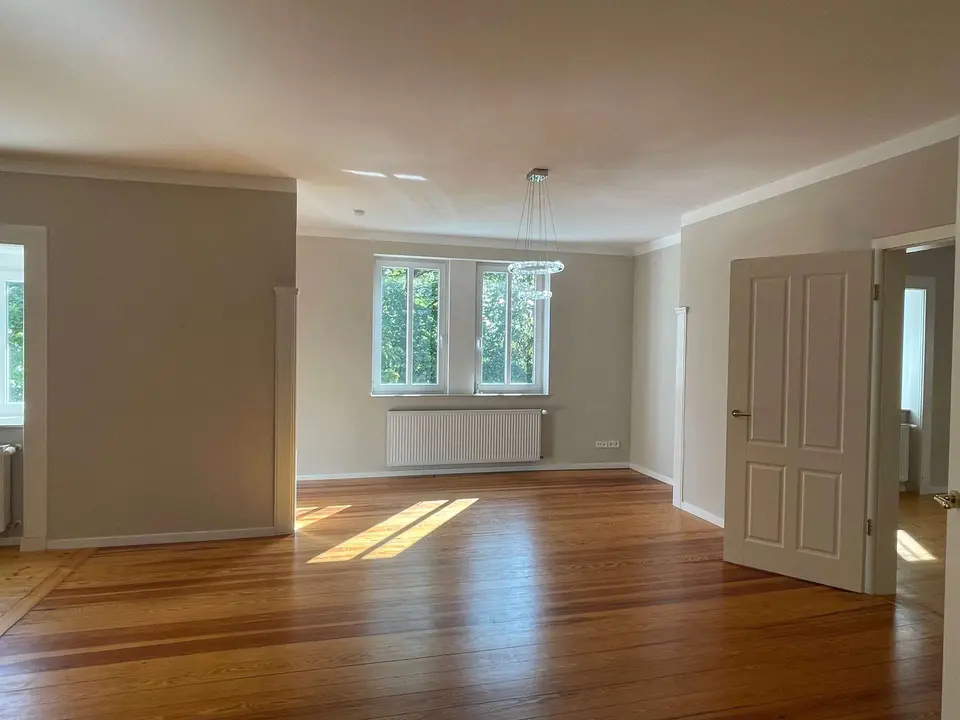 4 Zimmer Wohnung mit 180 m² in Gera – Bild 8