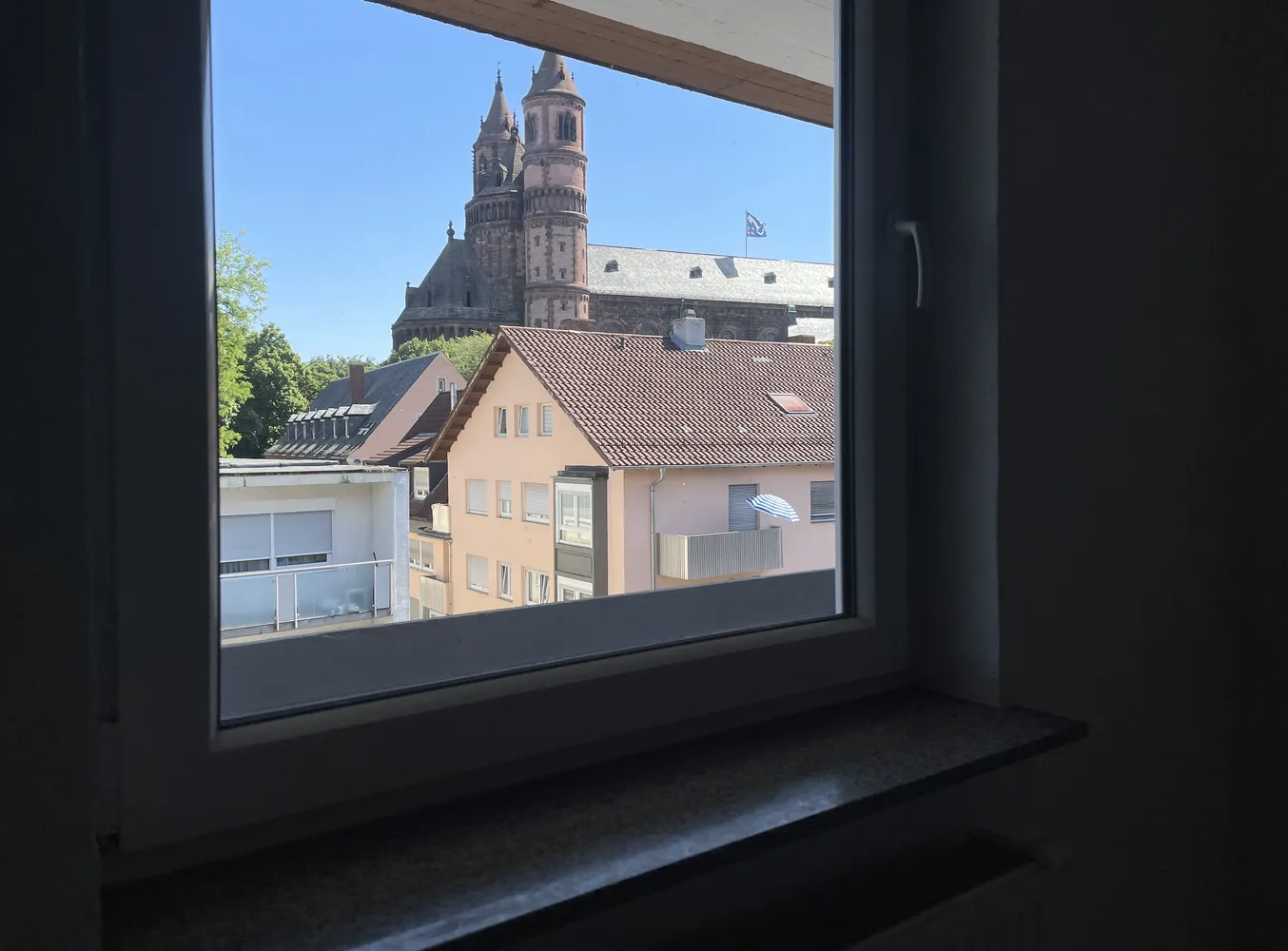 2 Zimmer Wohnung mit 61 m² in Worms – Bild 1