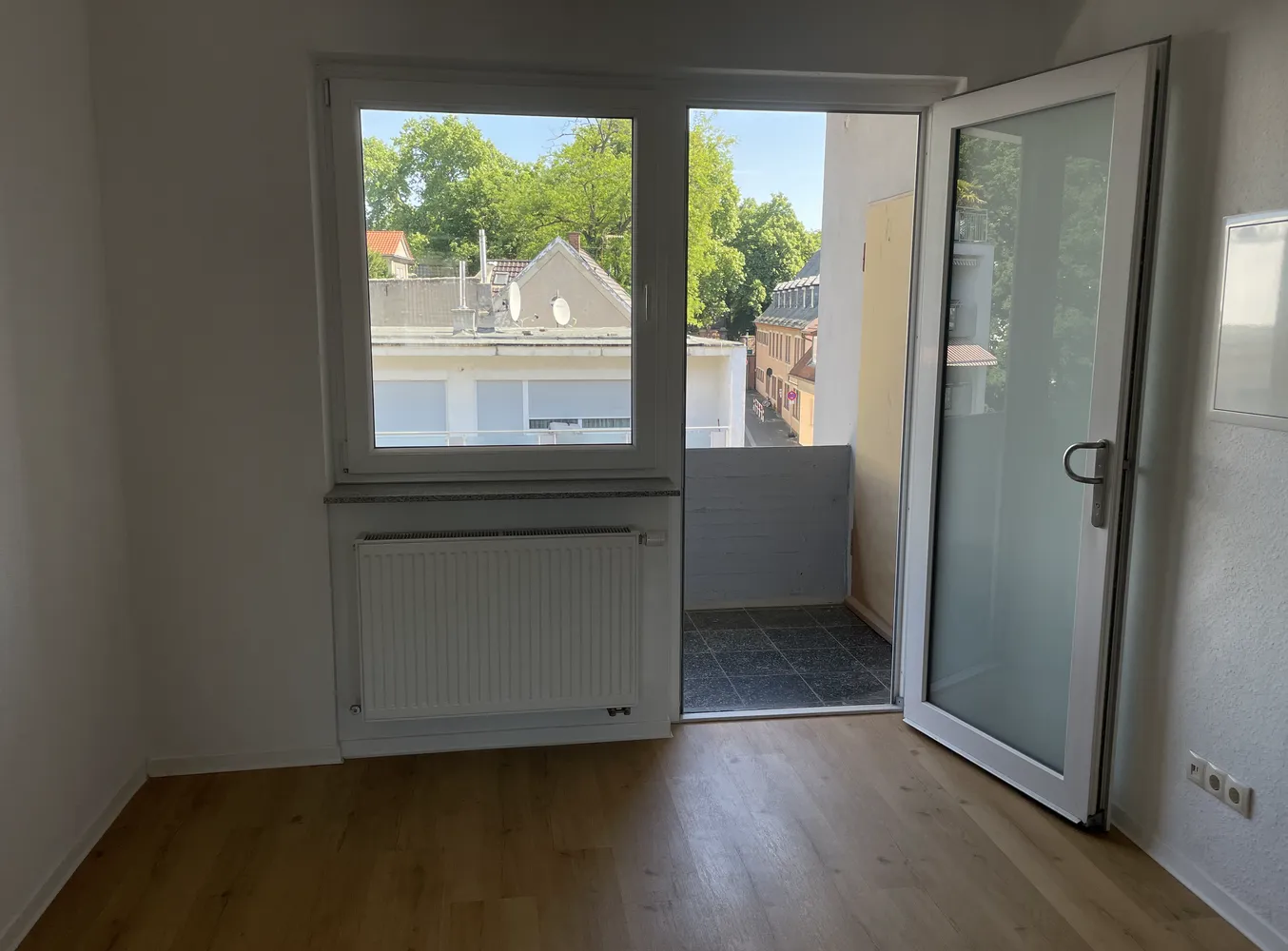 2 Zimmer Wohnung mit 61 m² in Worms – Bild 2