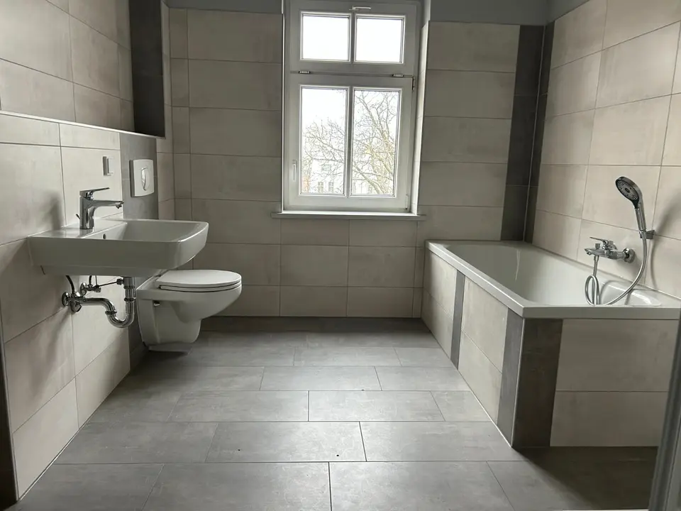3 Zimmer Wohnung mit 113 m² in Cottbus – Bild 1