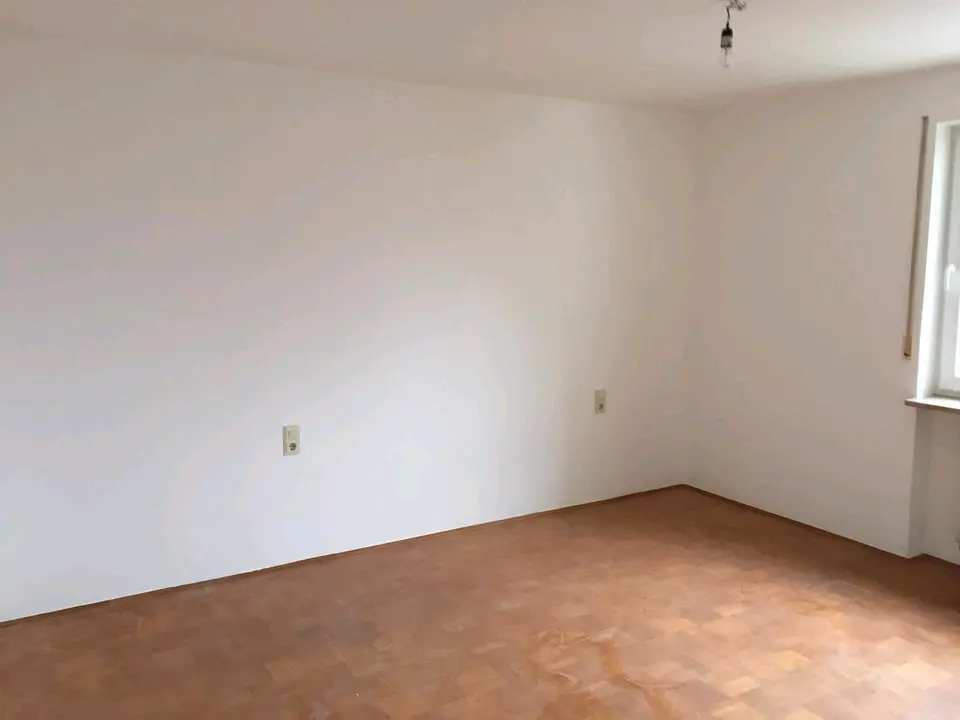 WG-Zimmer mit 83 m² in Regensburg – Bild 1