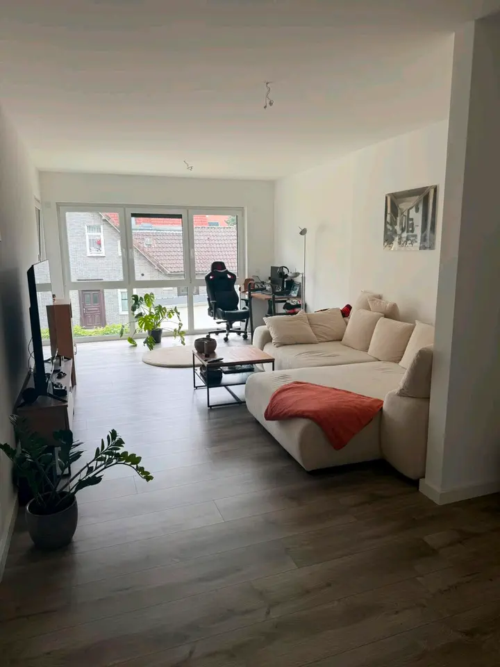 2 Zimmer Wohnung mit 72 m² in Celle – Bild 1