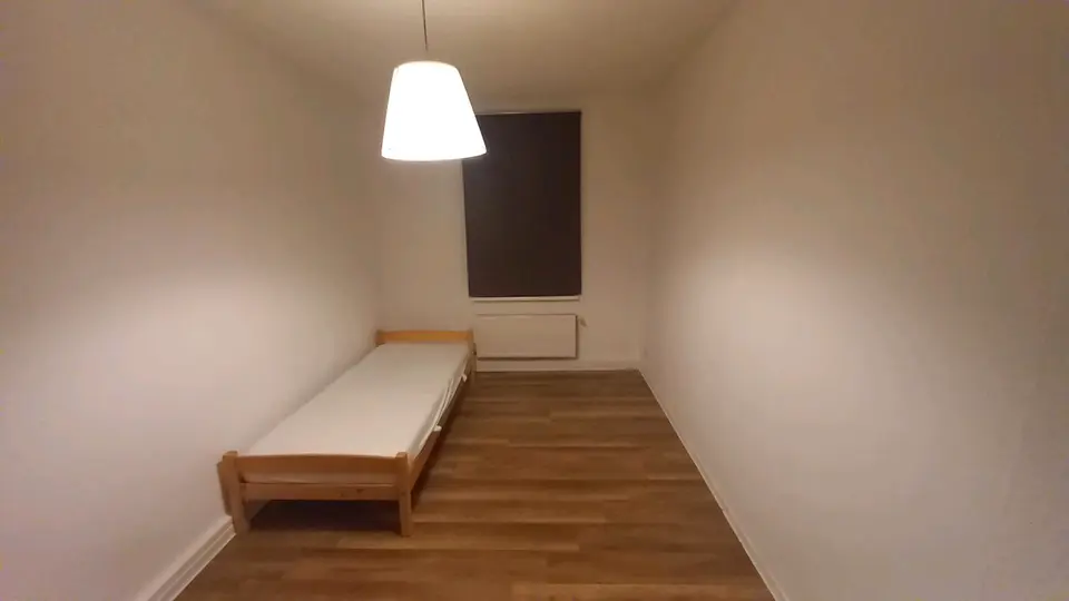 4 Zimmer Wohnung mit 80 m² in Frankfurt (Oder) – Bild 2
