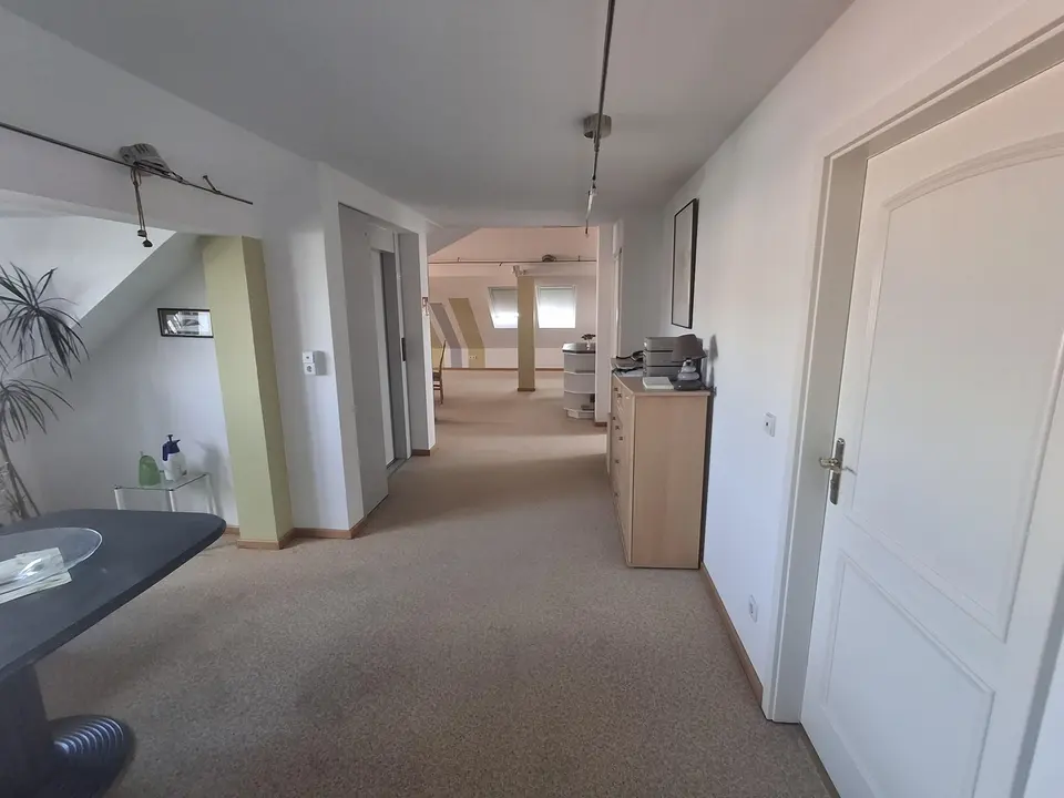 2 Zimmer Wohnung mit 89 m² in Freiberg – Bild 5