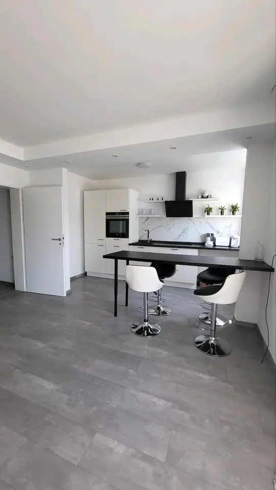 2 Zimmer Wohnung mit 52 m² in Neuss – Bild 2