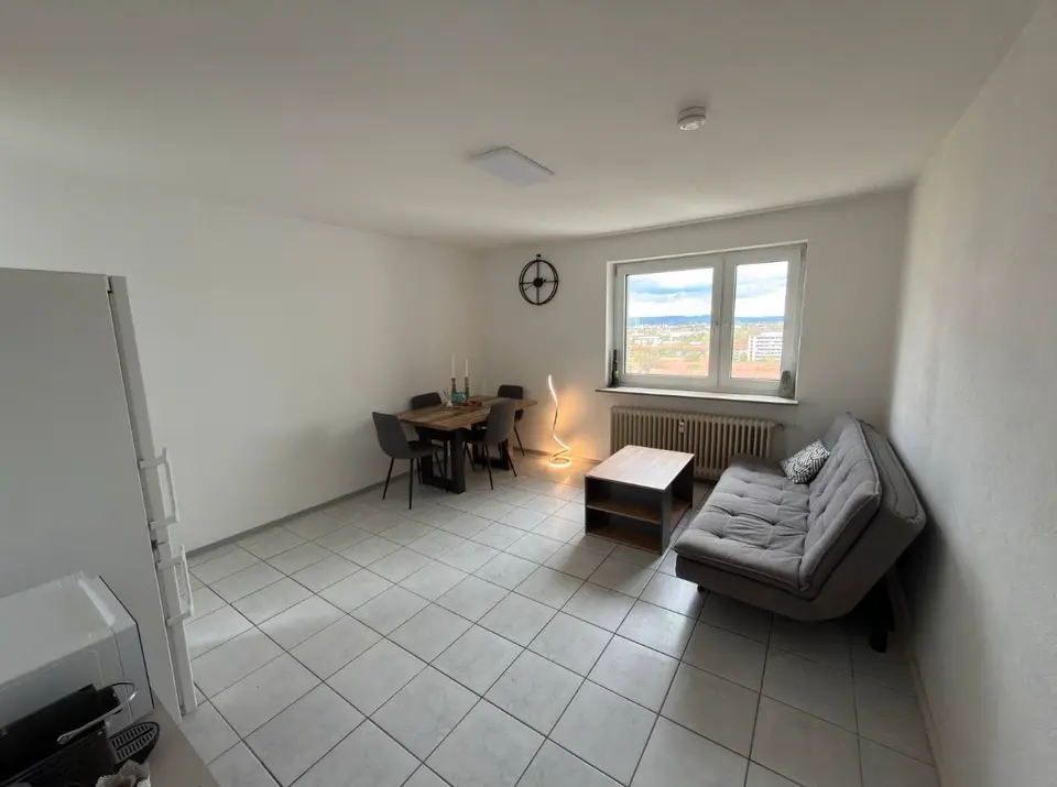 2 Zimmer Wohnung mit 41 m² in Erlangen – Bild 3