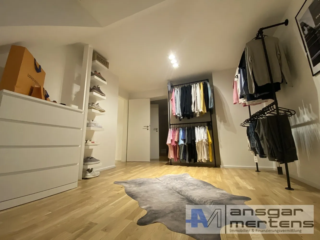 3 Zimmer Wohnung mit 143 m² in Mönchengladbach – Bild 11