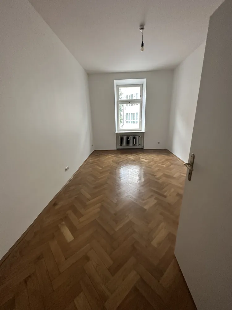 3 Zimmer Wohnung mit 91 m² in München – Bild 1