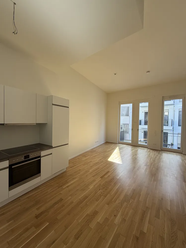 3 Zimmer Wohnung mit 90 m² in Dresden – Bild 1