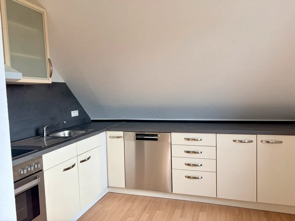 3 Zimmer Wohnung mit 105 m² in Neu-Ulm – Bild 4