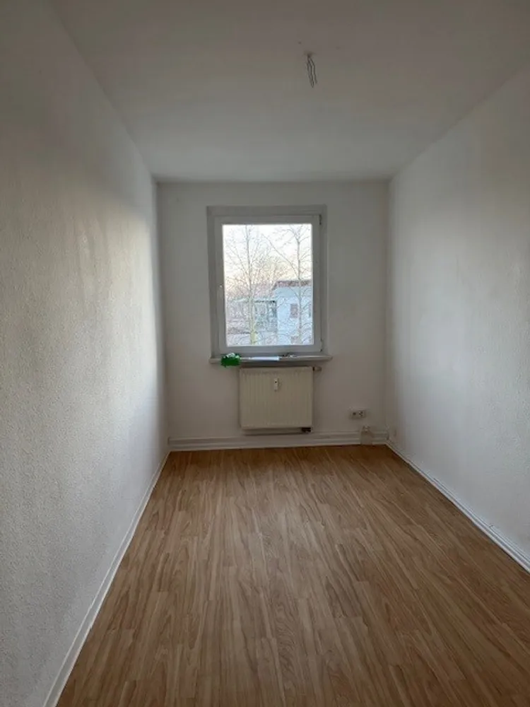 3 Zimmer Wohnung mit 60 m² in Merseburg – Bild 3