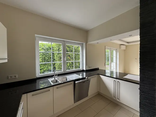 5 Zimmer Haus mit 208 m² in Berlin – Bild 3