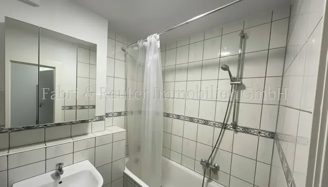 3 Zimmer Wohnung mit 109 m² in Krefeld – Bild 8