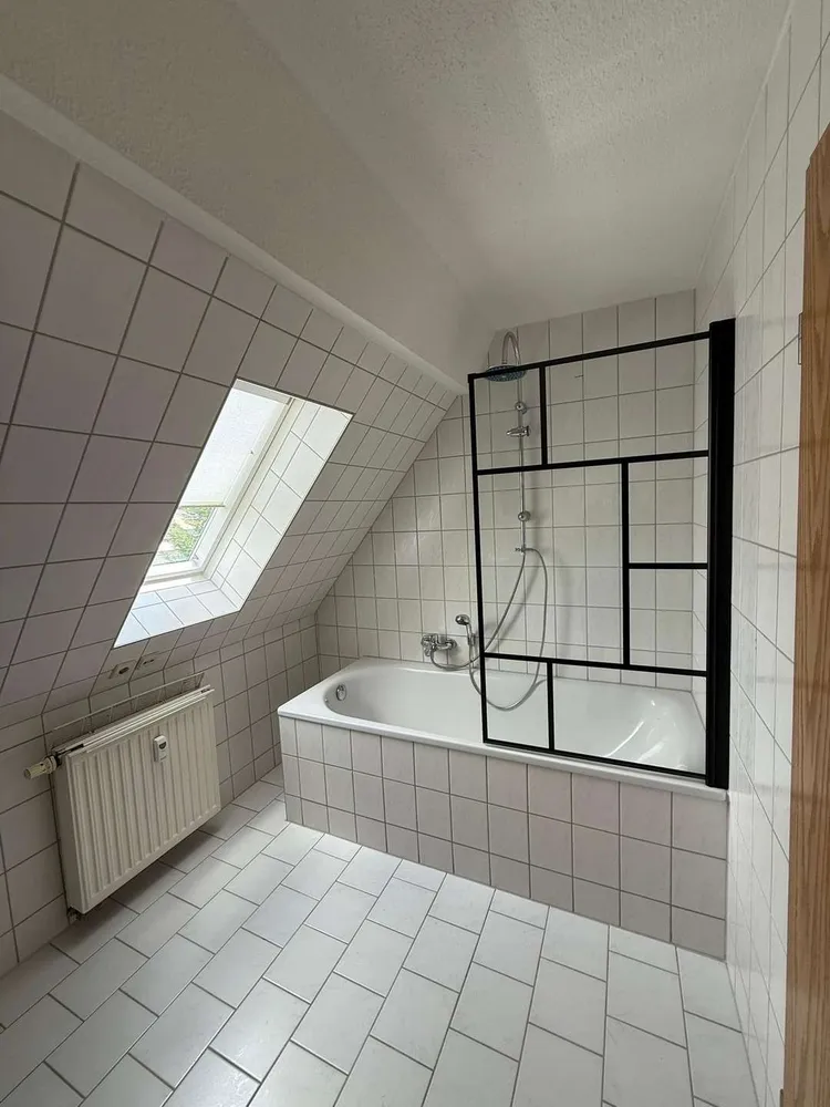 4 Zimmer Wohnung mit 73 m² in Plauen – Bild 11