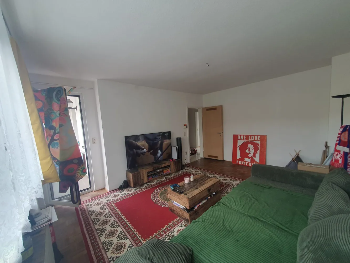 4 Zimmer Wohnung mit 60 m² in Köln – Bild 1