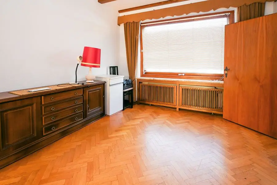 7 Zimmer Haus mit 170 m² in Hannover – Bild 2