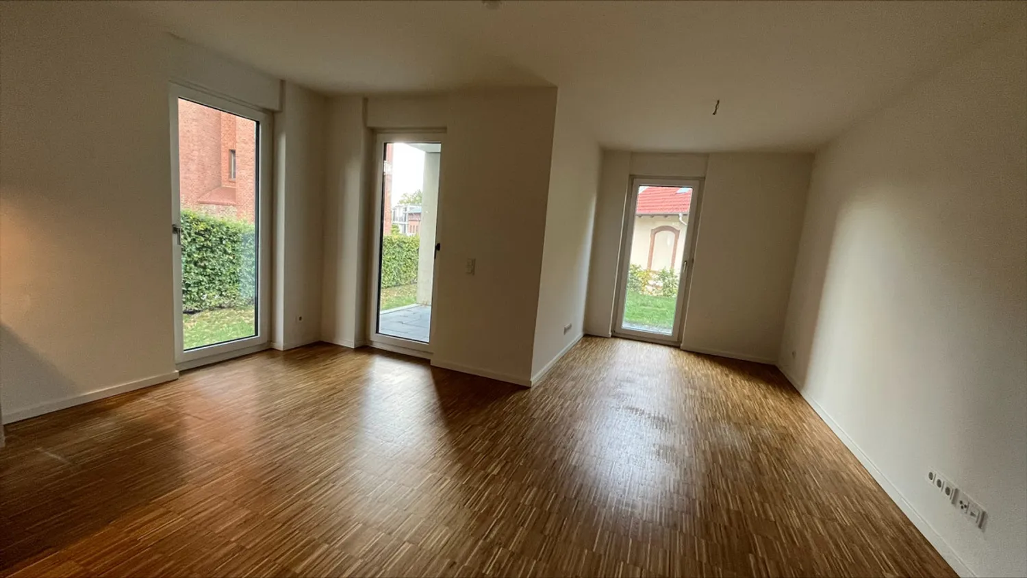 6 Zimmer Haus mit 177 m² in Hamburg – Bild 1