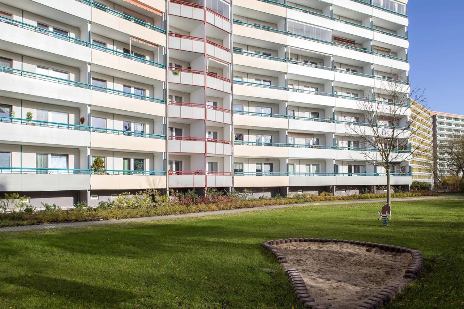 1 Zimmer Wohnung mit 37 m² in Neubrandenburg – Bild 8