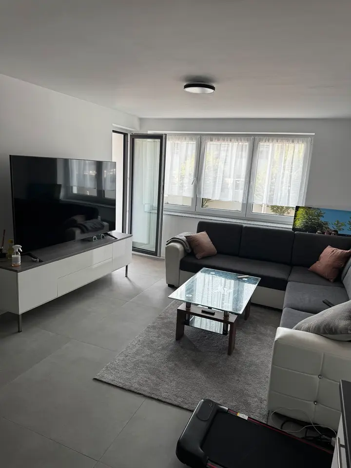 3 Zimmer Wohnung mit 67 m² in Aschaffenburg – Bild 1