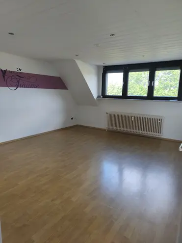 4 Zimmer Wohnung mit 93 m² in Oberhausen – Bild 4
