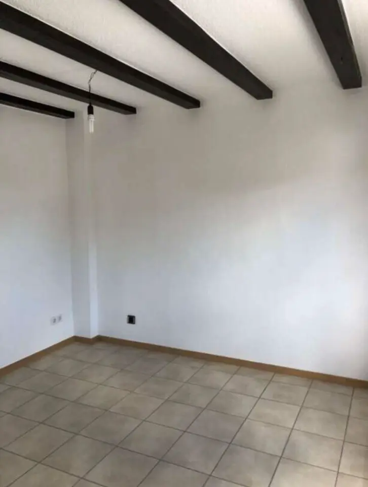 5 Zimmer Haus mit 130 m² in Wiesbaden – Bild 9
