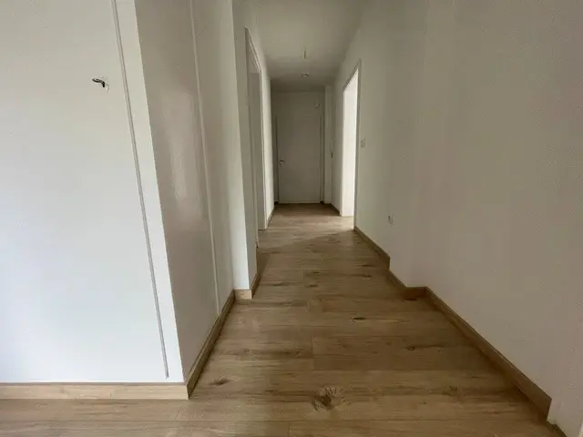 3 Zimmer Wohnung mit 70 m² in Wilhelmshaven – Bild 3