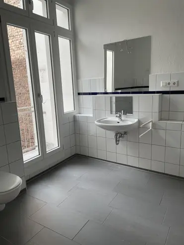 4 Zimmer Wohnung mit 122 m² in Neuss – Bild 8