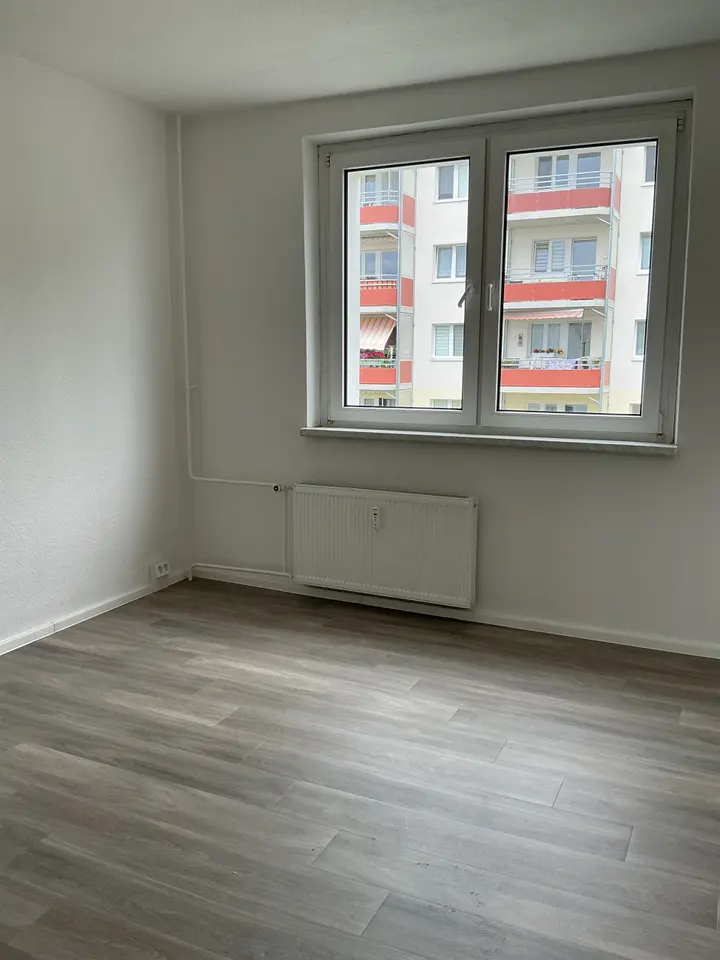 2 Zimmer Wohnung mit 49 m² in Aschersleben – Bild 2