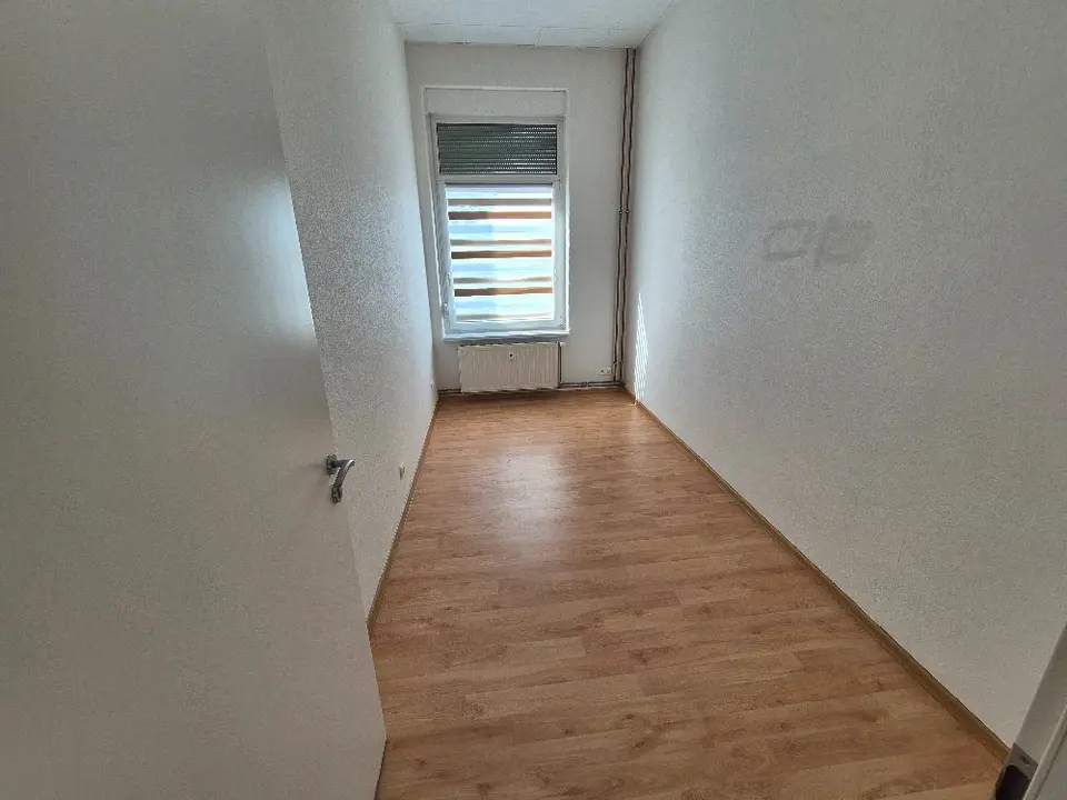 4 Zimmer Wohnung mit 110 m² in Stendal – Bild 7