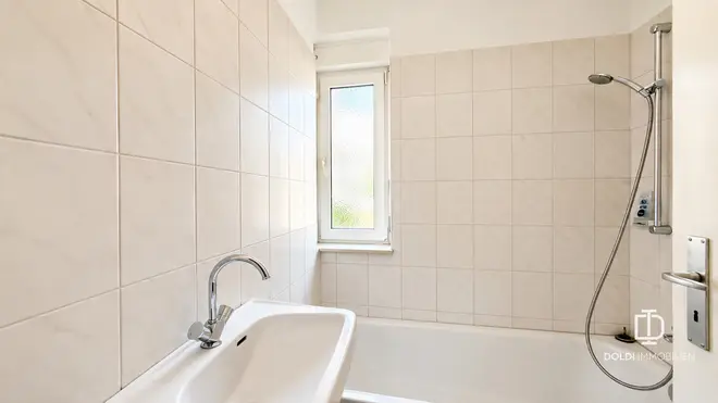 9 Zimmer Haus mit 194 m² in München – Bild 4