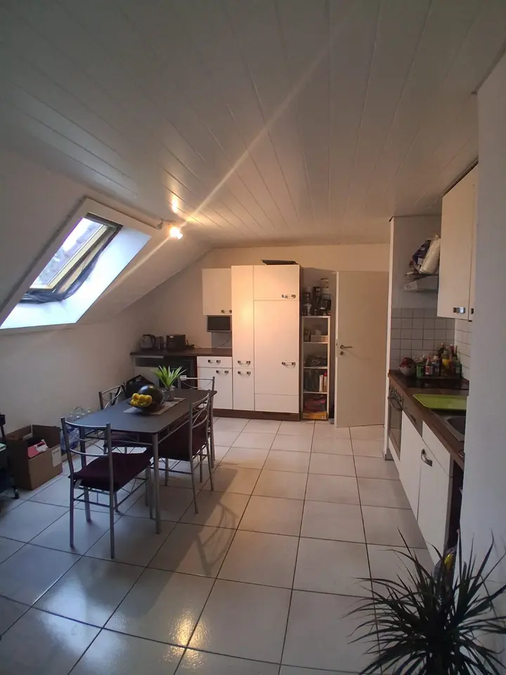 2 Zimmer Wohnung mit 51 m² in Bornheim – Bild 2